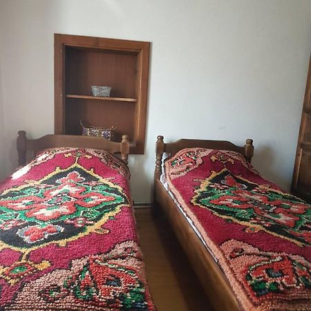 Тодорината Къща Hotel Lesten Kültér fotó